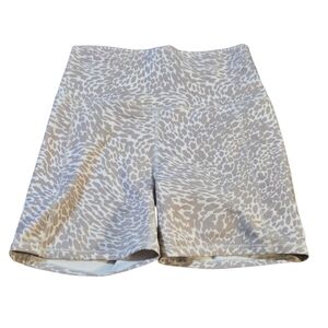 Vuori Women's Athletic Shorts - Gray and White Pattern